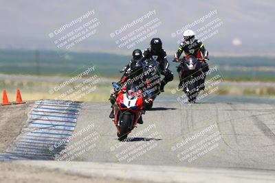 media/May-25-2025-Lets Ride (Sun) [[0ff033e448]]/B Group/1120am (Grapevine)/